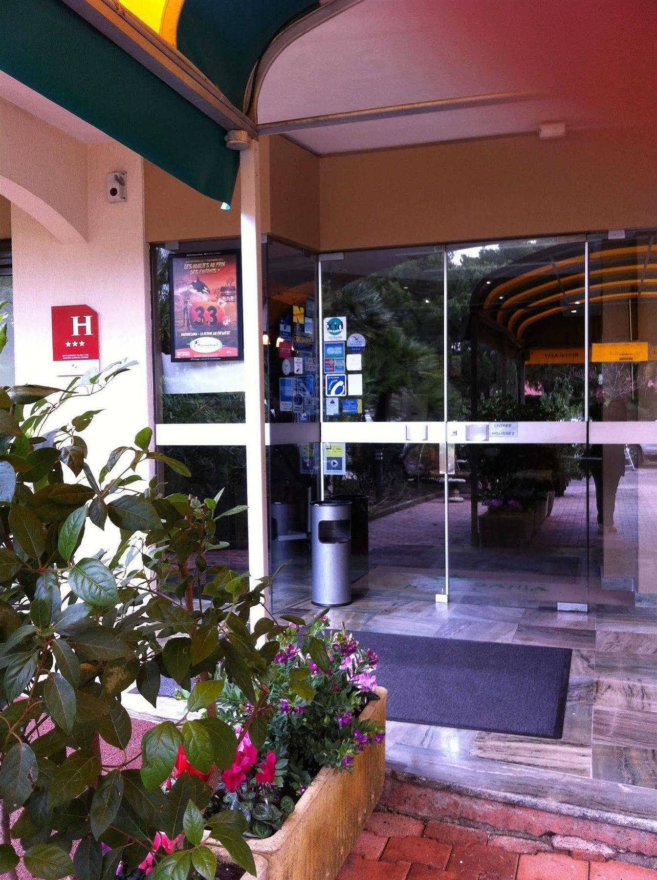 Hotel Bahia Villeneuve-Loubet Exterior foto